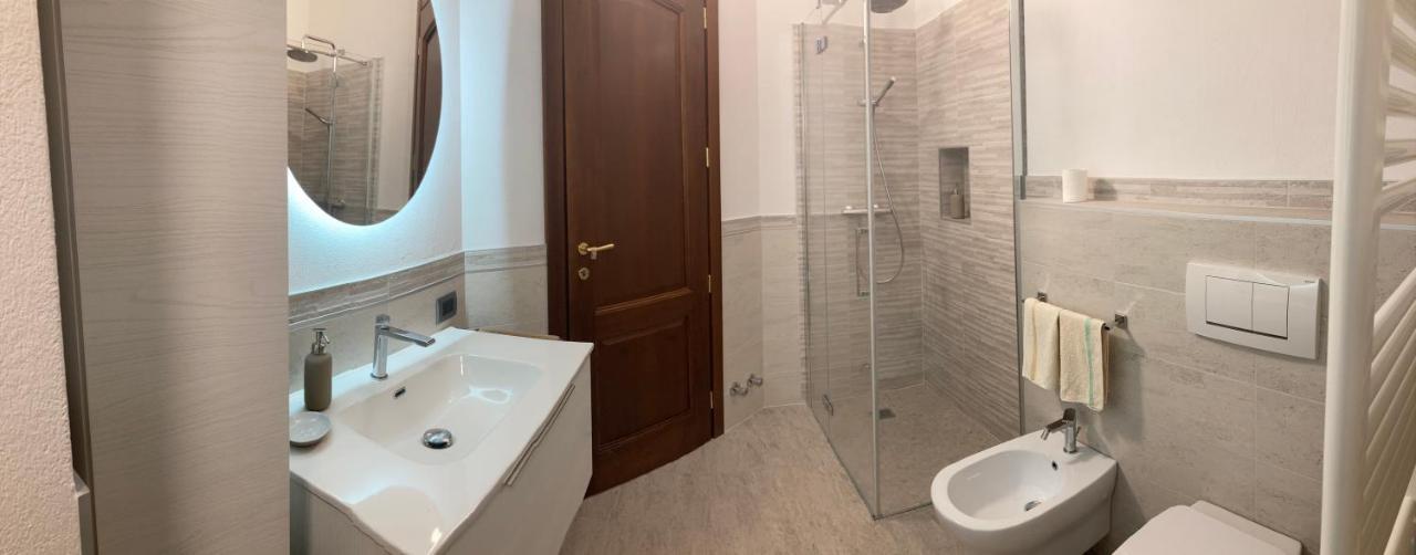 Casa Vacanze Martina Castagnole delle Lanze Bagian luar foto