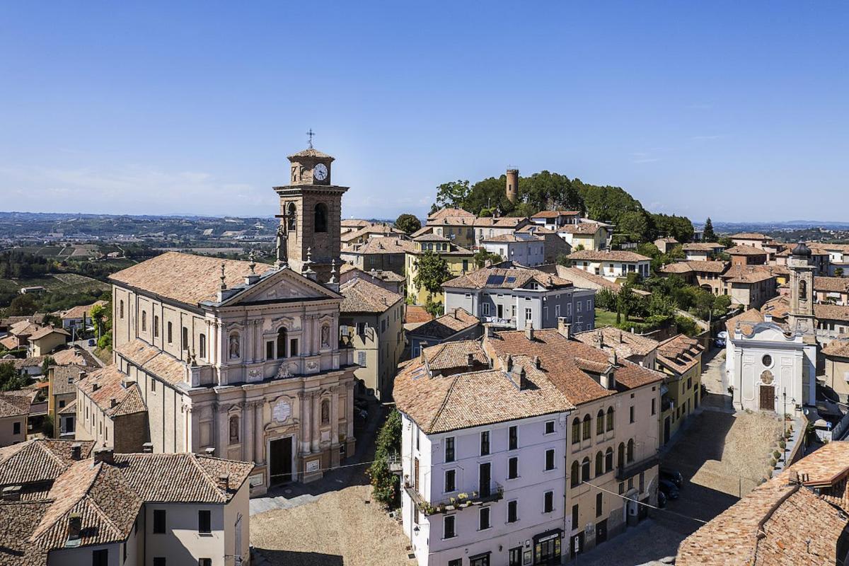 Casa Vacanze Martina Castagnole delle Lanze Bagian luar foto